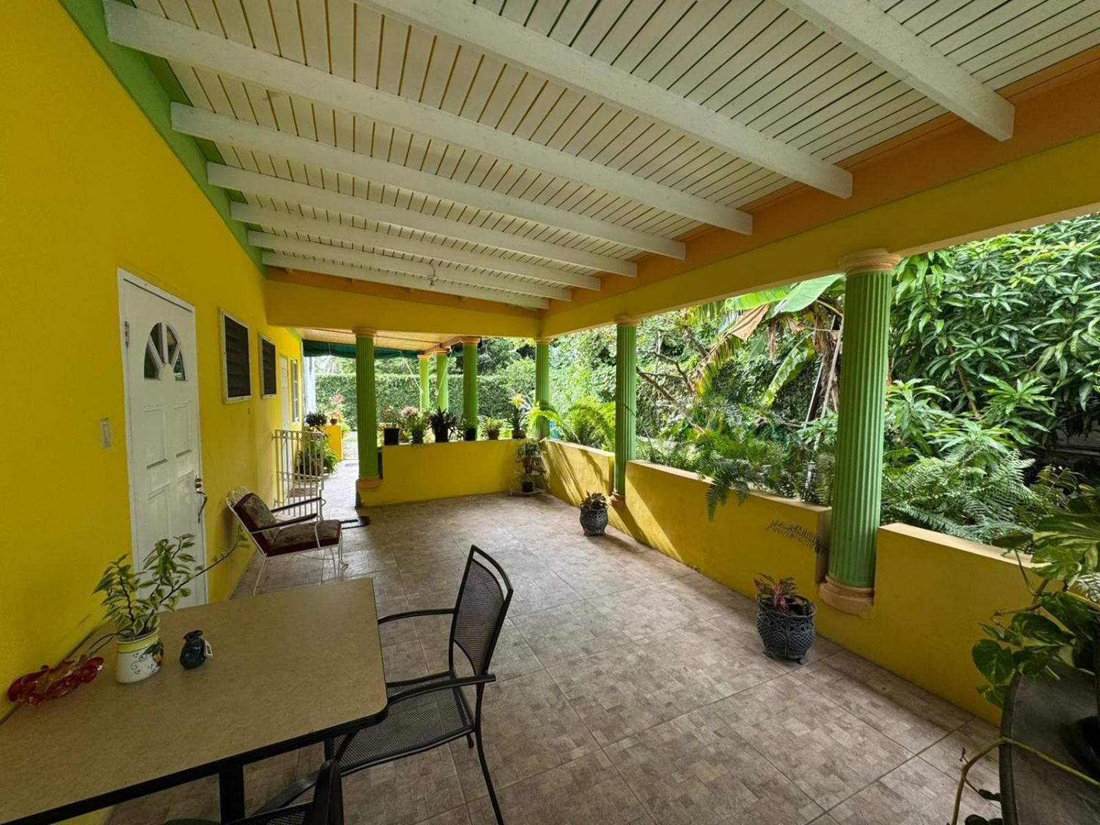 Apartment Shalom 3 *